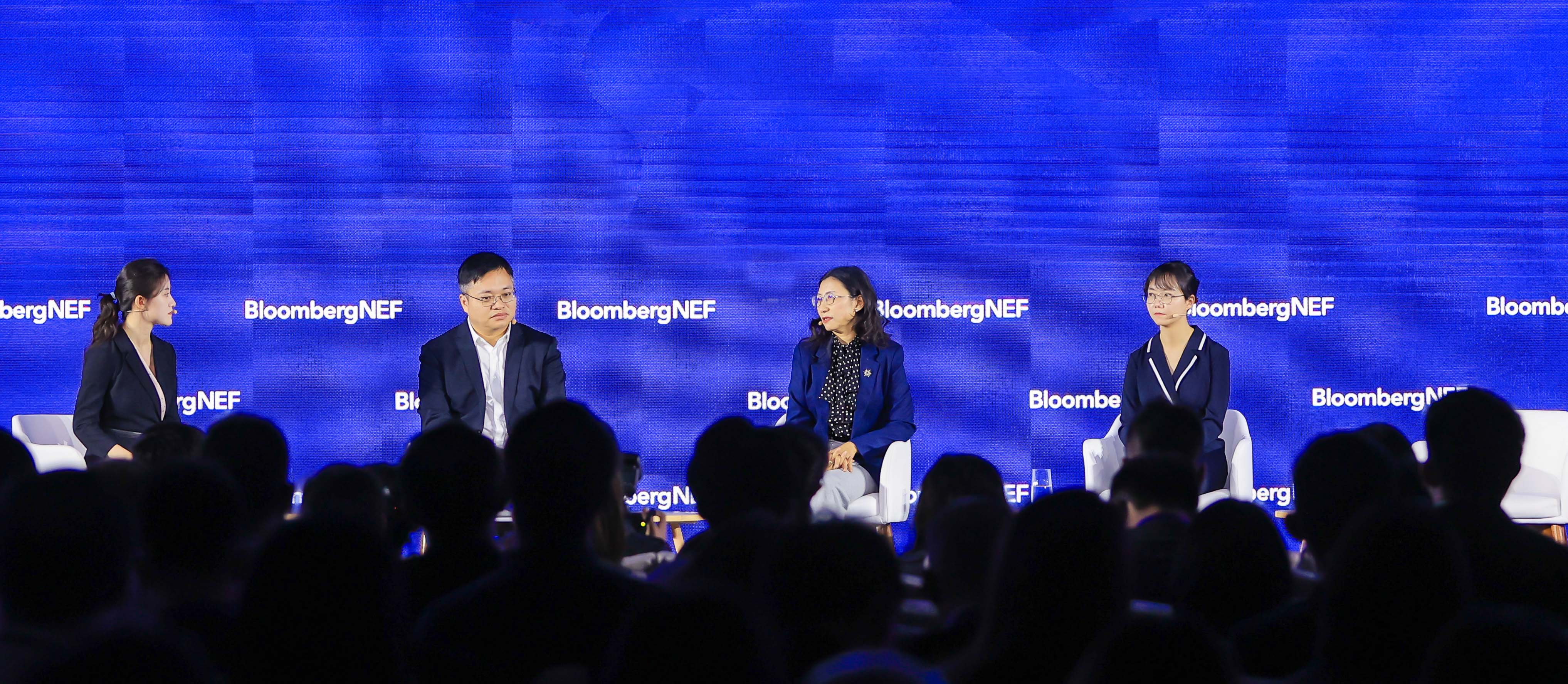 德赢股份受邀出席BNEF上海峰会：在全球能源转型中饰演更主要的角色